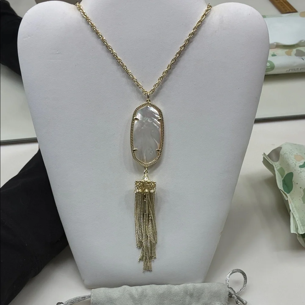 Kendra Scott Gold Necklace with White Stone Pendant 30 Inch Chain Like Nee