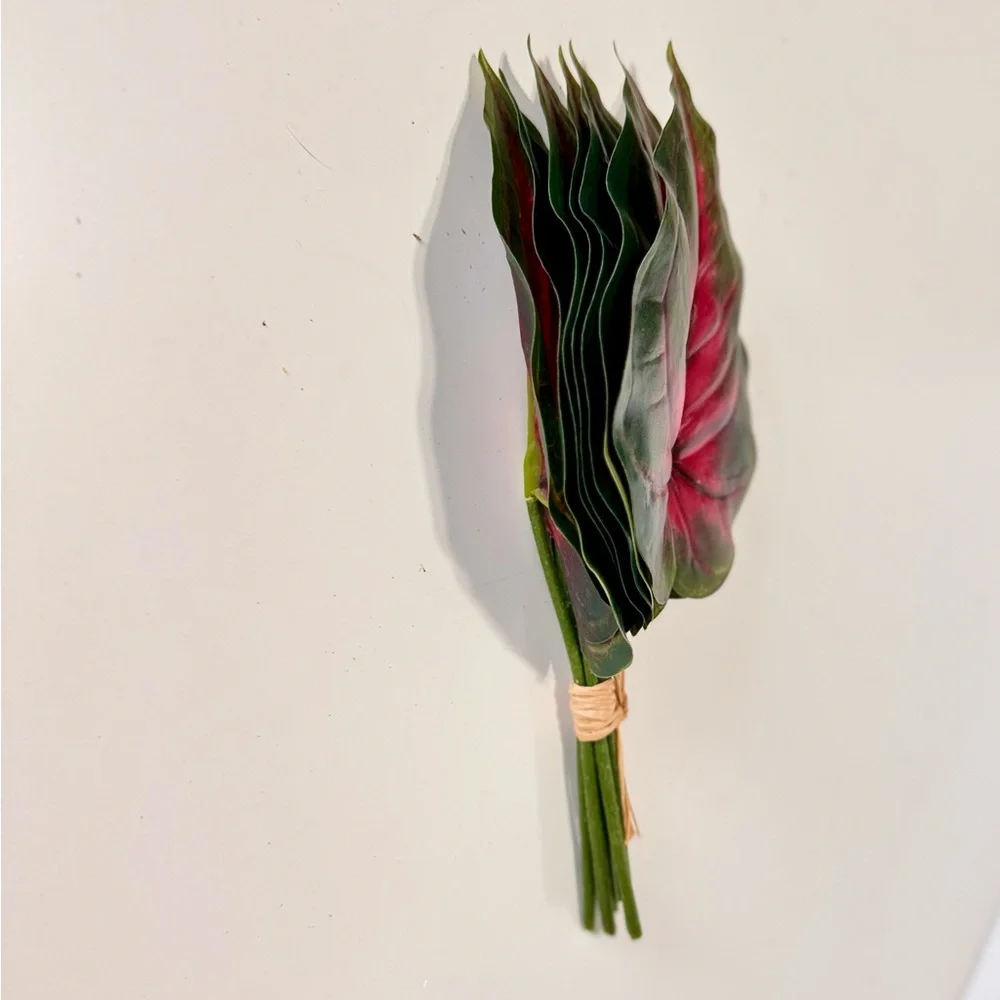 7 LIFELIKE Red Caladium Leaves Flower Picks Floral Home Decor Arrangement Wreath