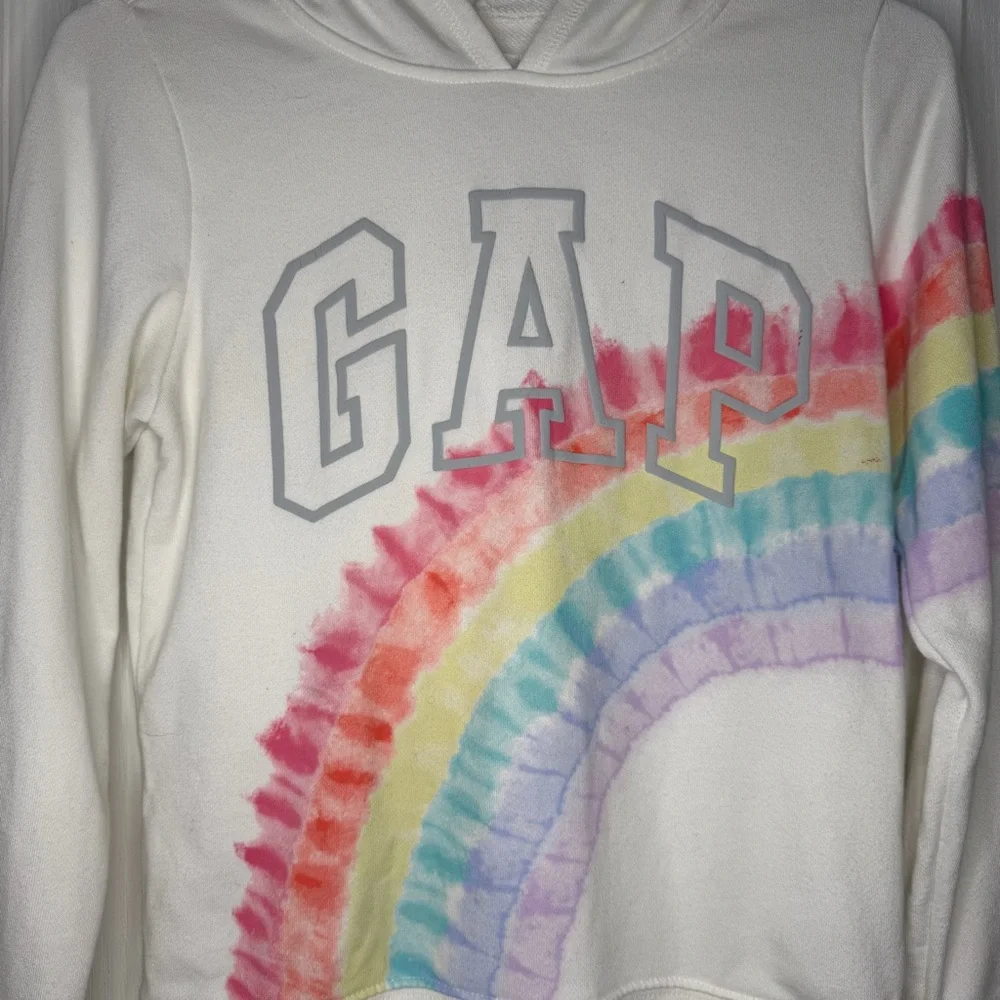 GAP white hoodie