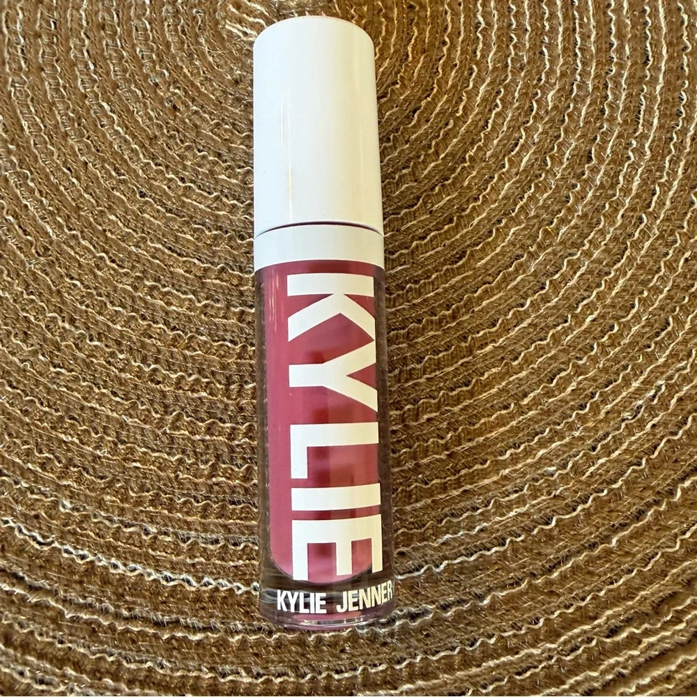 Kylie Jenner new kylie
