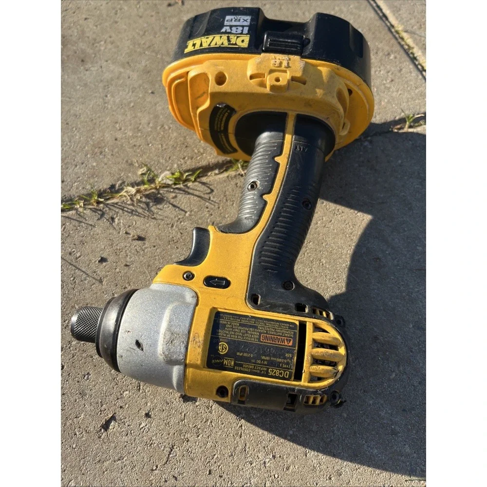 Dewalt dc825 inch