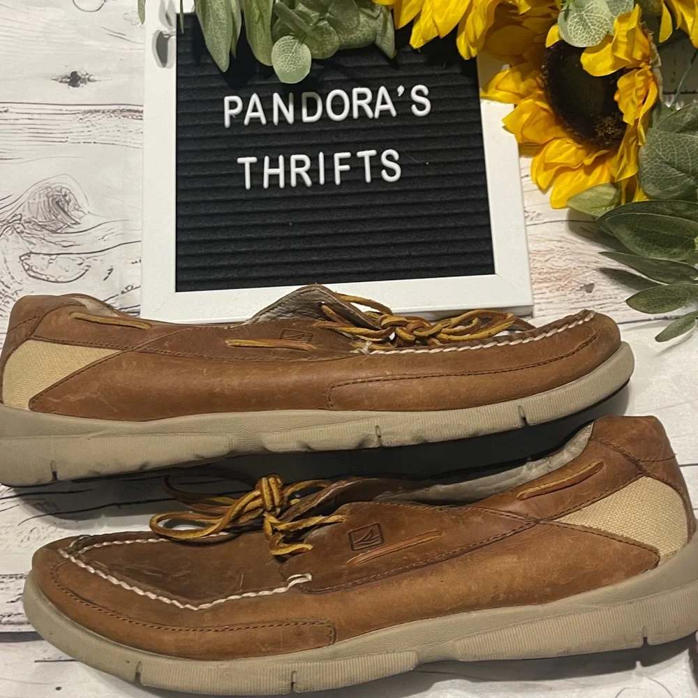 Sperry stylish tan