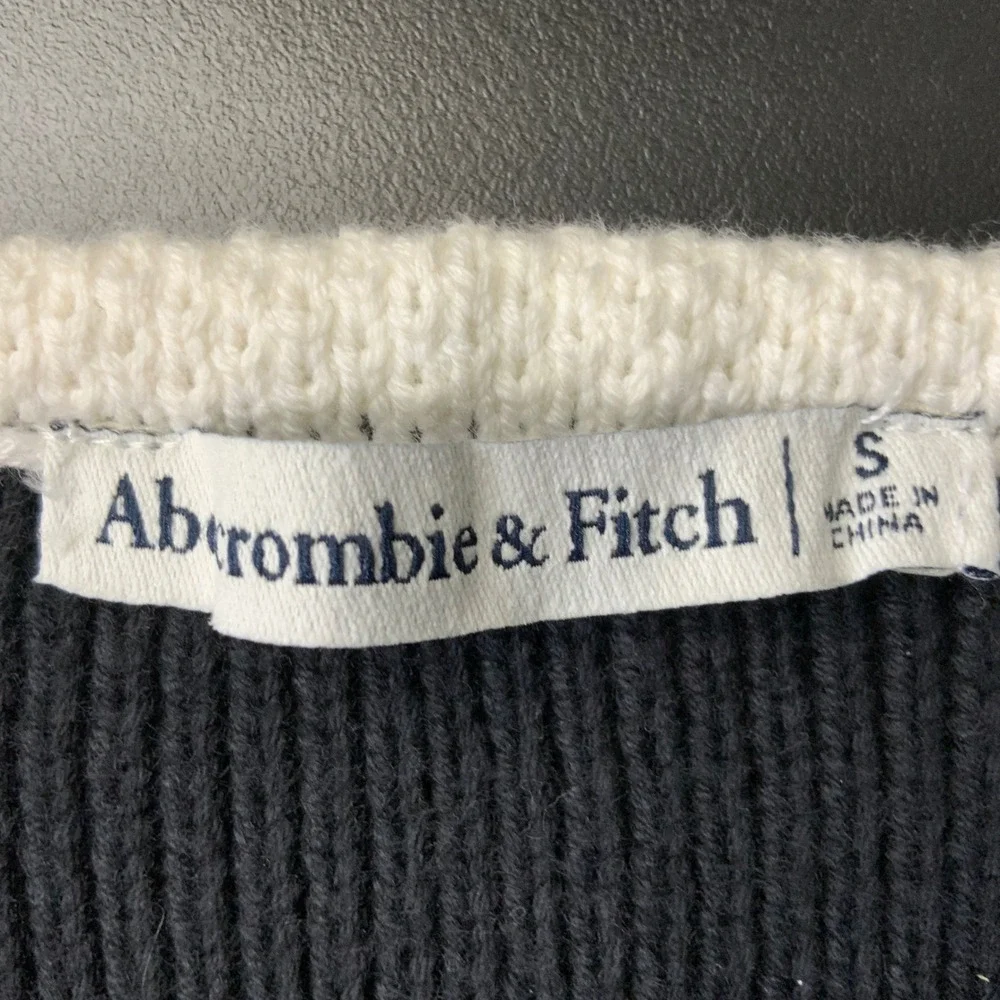 Abercrombie & Fitch elevate your