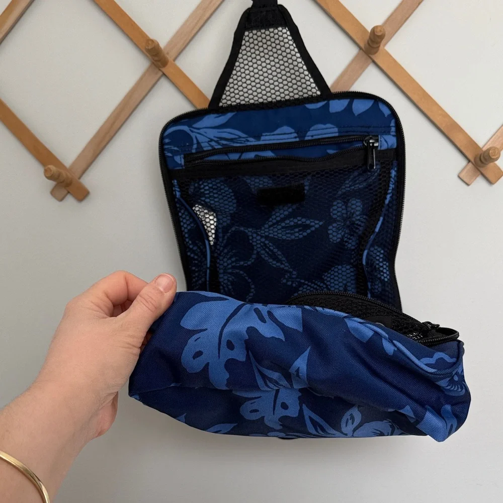 L.L. Bean Blue Floral travel toiletries bag