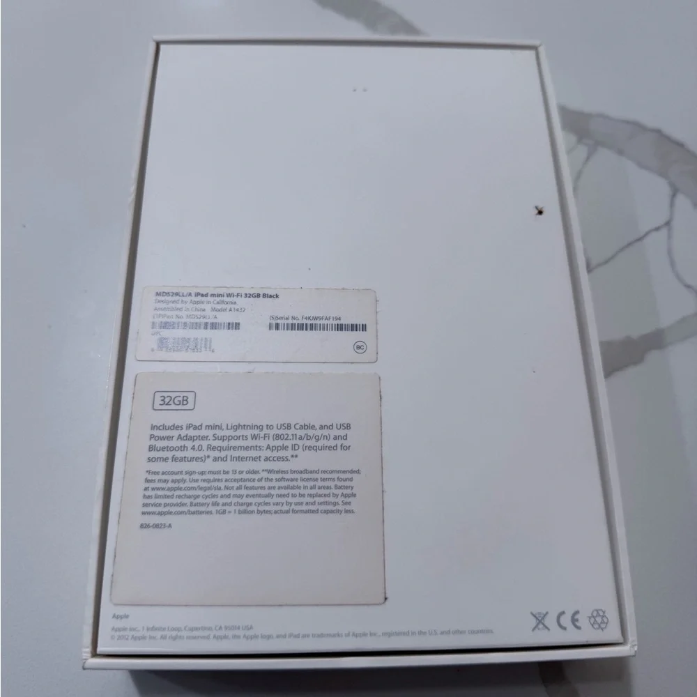 iPad mini 1st Generation Wifi 16GB BLK - Box Only