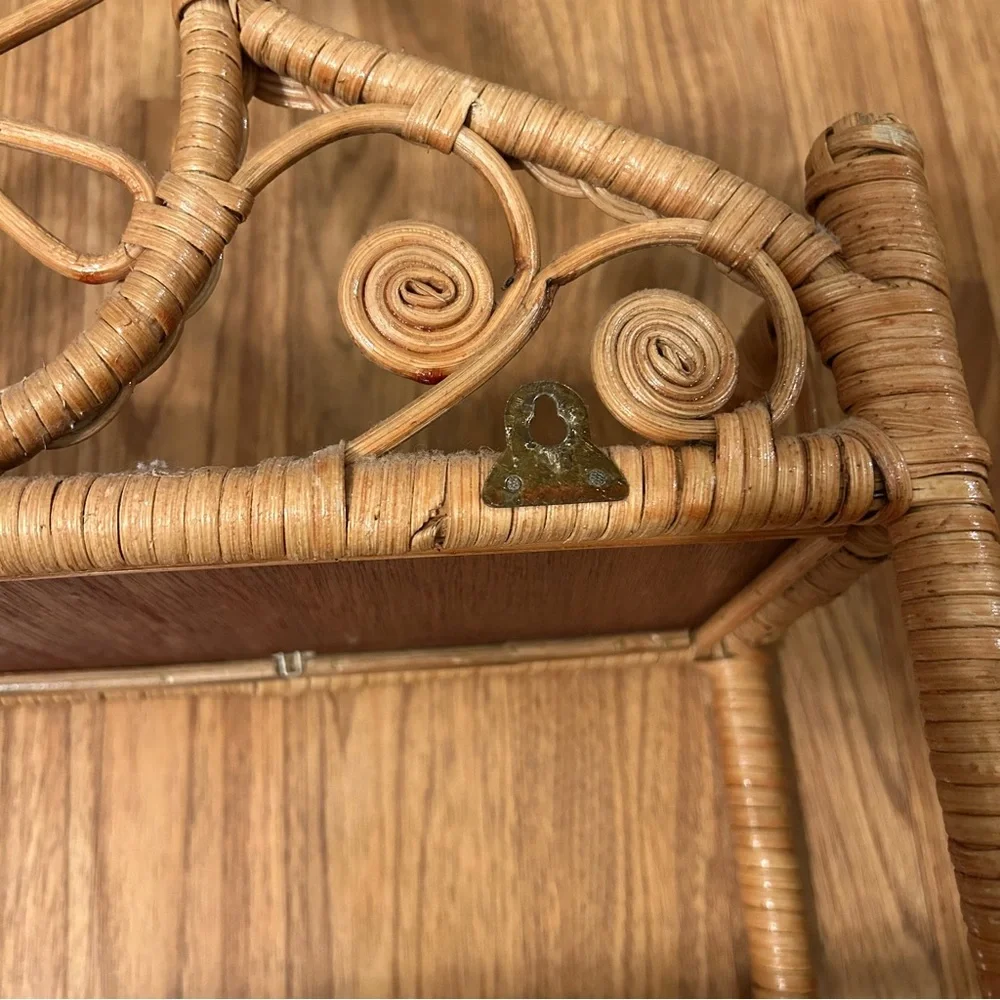 N/A wicker rattan shelf