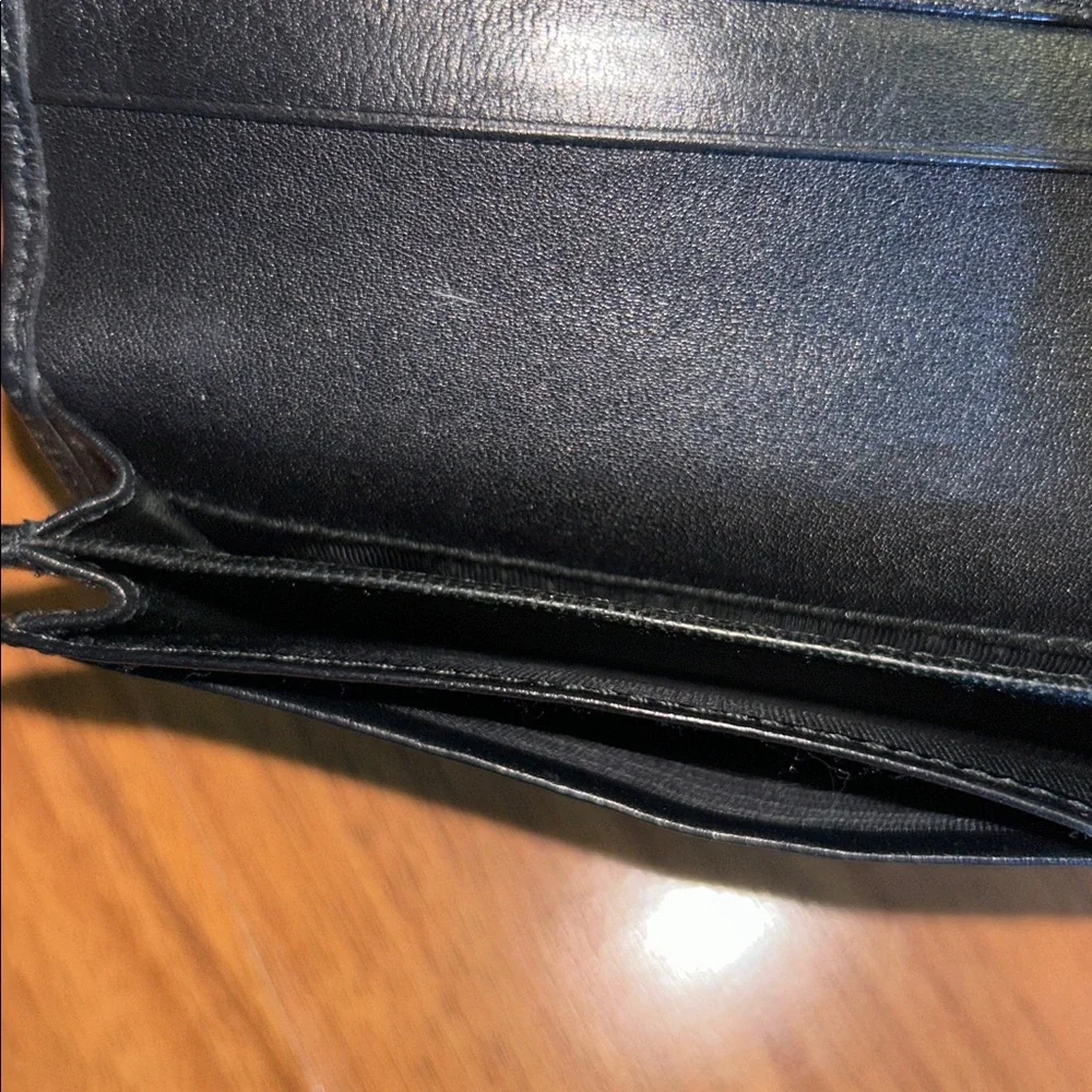 Gucci authentic leather