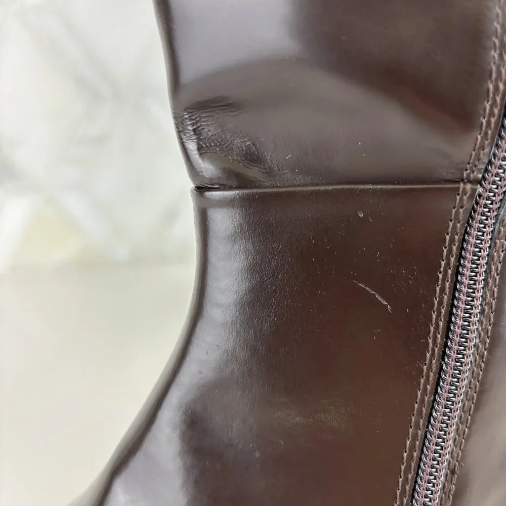 39/9 Dark Brown Walnut Round Toe Block Heel Wide Sole Knee High Pull On Zip Boot