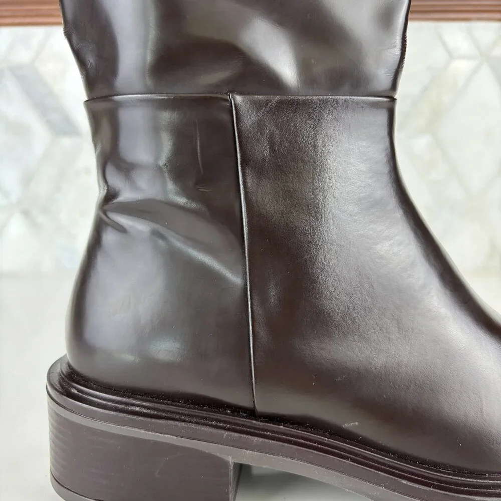 39/9 Dark Brown Walnut Round Toe Block Heel Wide Sole Knee High Pull On Zip Boot