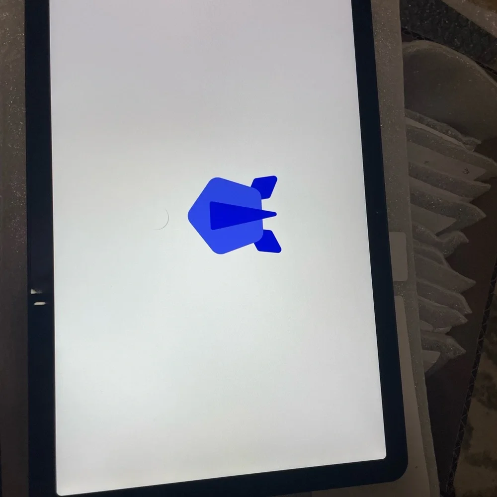 Rhino T8 32g unlocked to any carrier Black Tablet with Android OS
