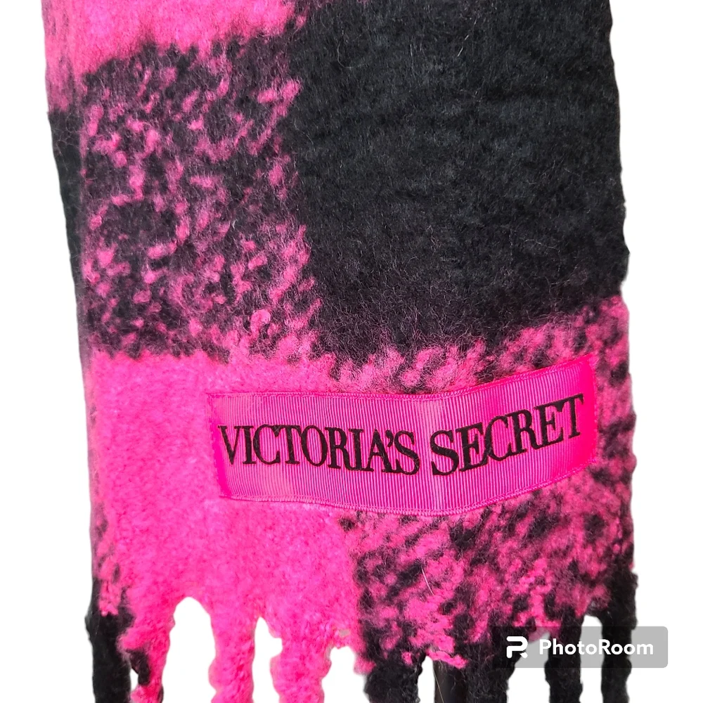 PINK Victorias Secret elevate your