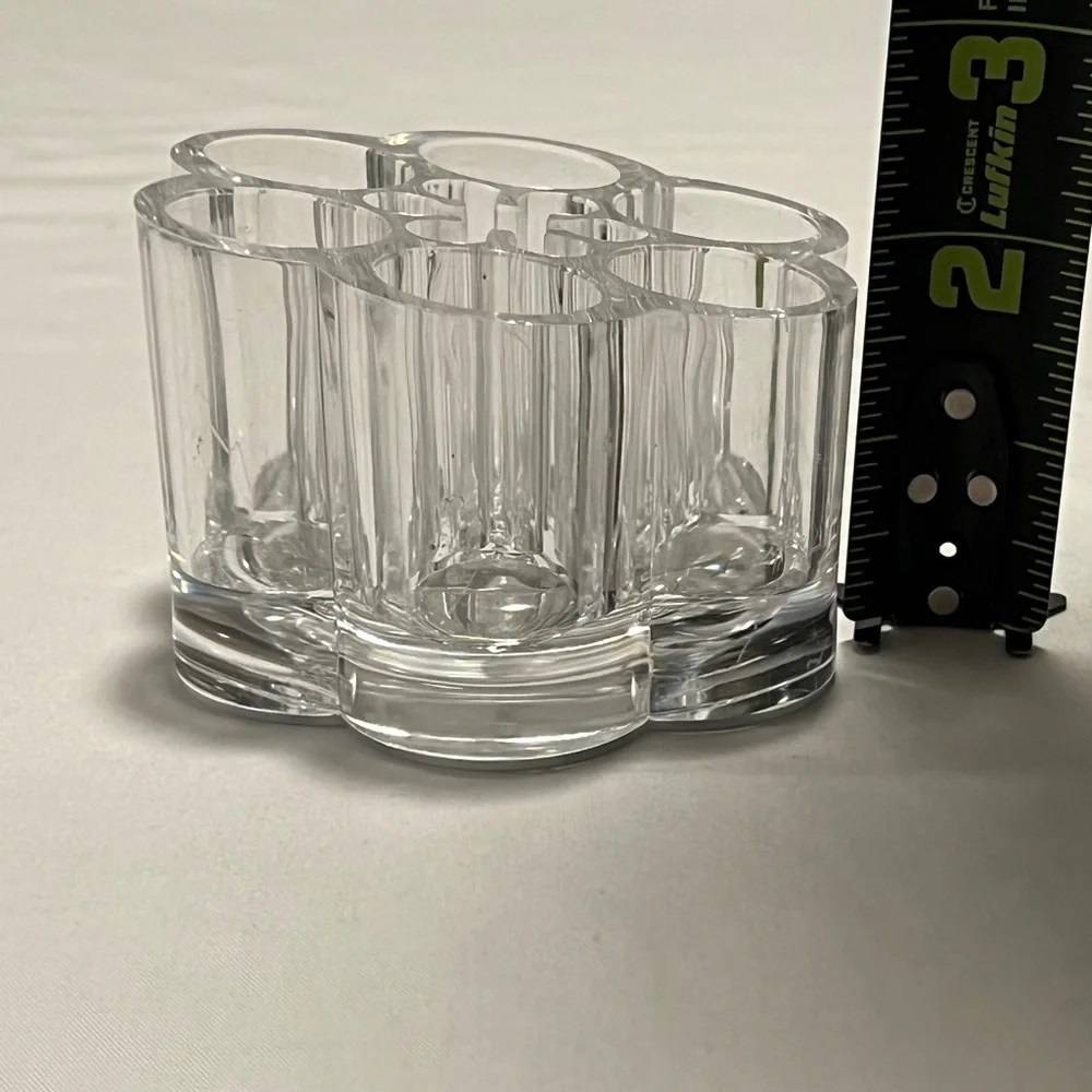 The Unbranded Brand clear acrylic