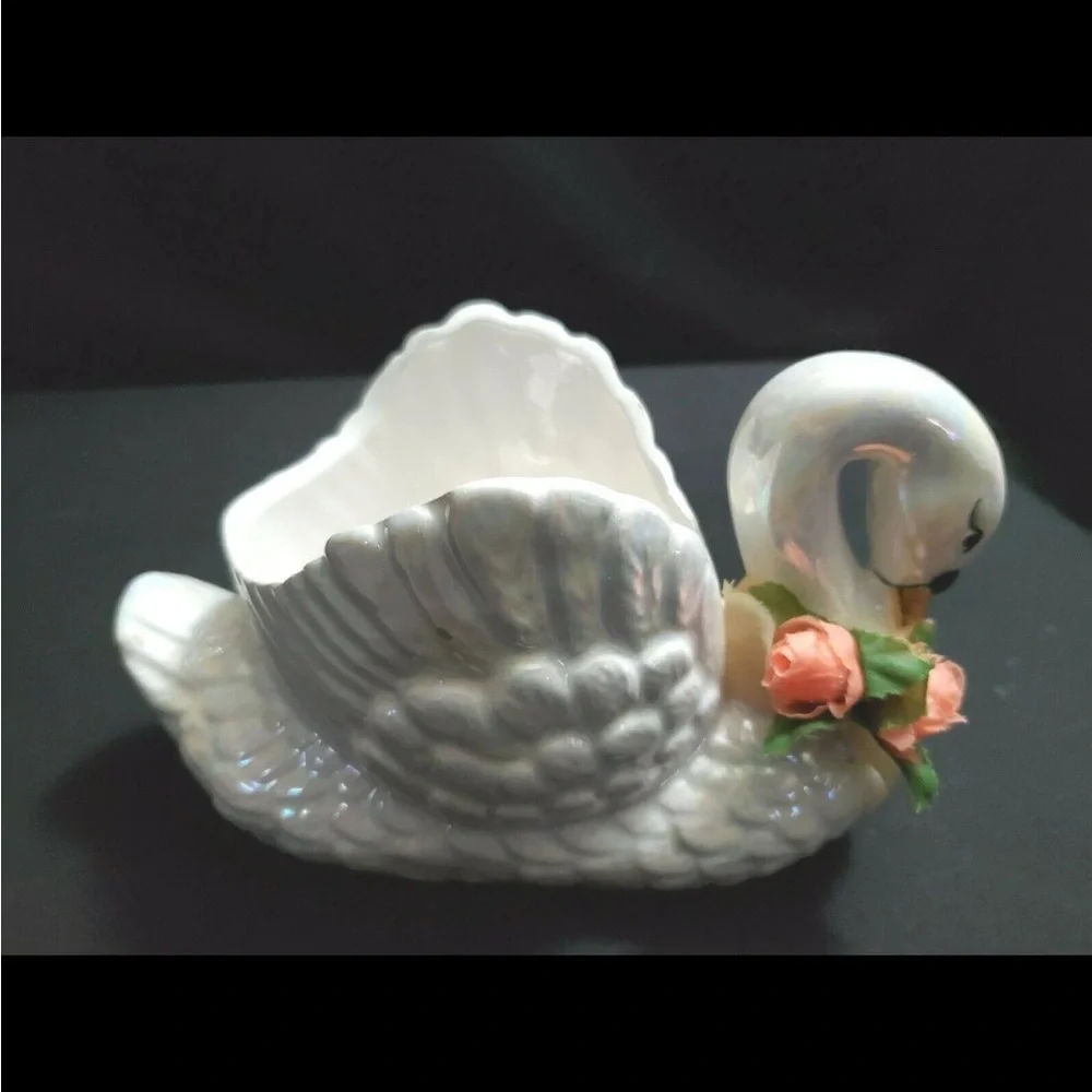 Vintage Mid Century Ceramic Swan Planter Vase Retro 4.5” Tall