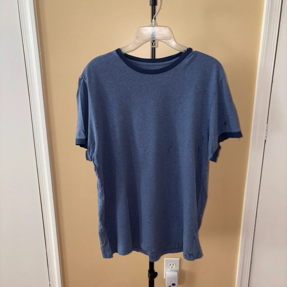 Banana Republic men’s banana
