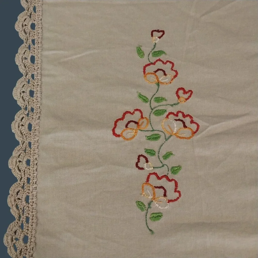 Unbranded its inches embroidered