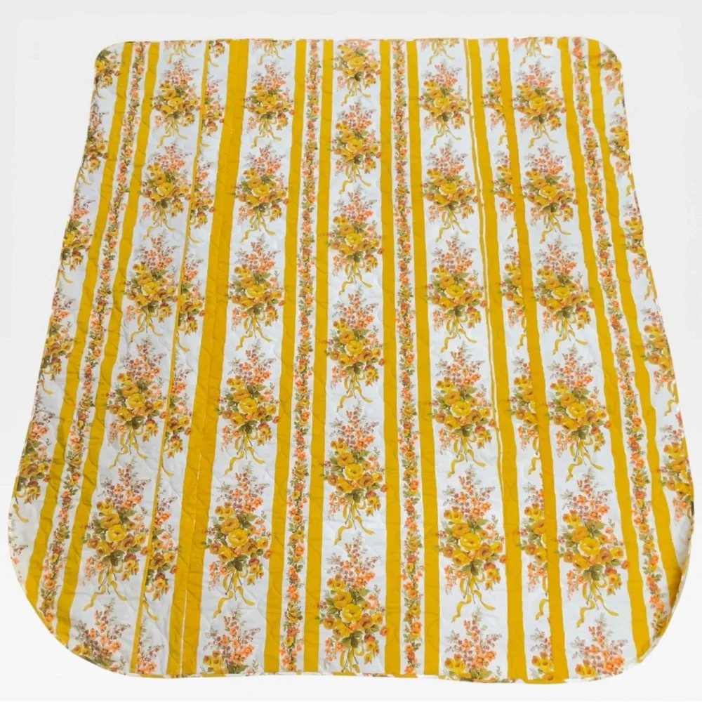 Vintage 70s Golden Yellow Striped Floral Print Bedspread Comforter 91”x 102”