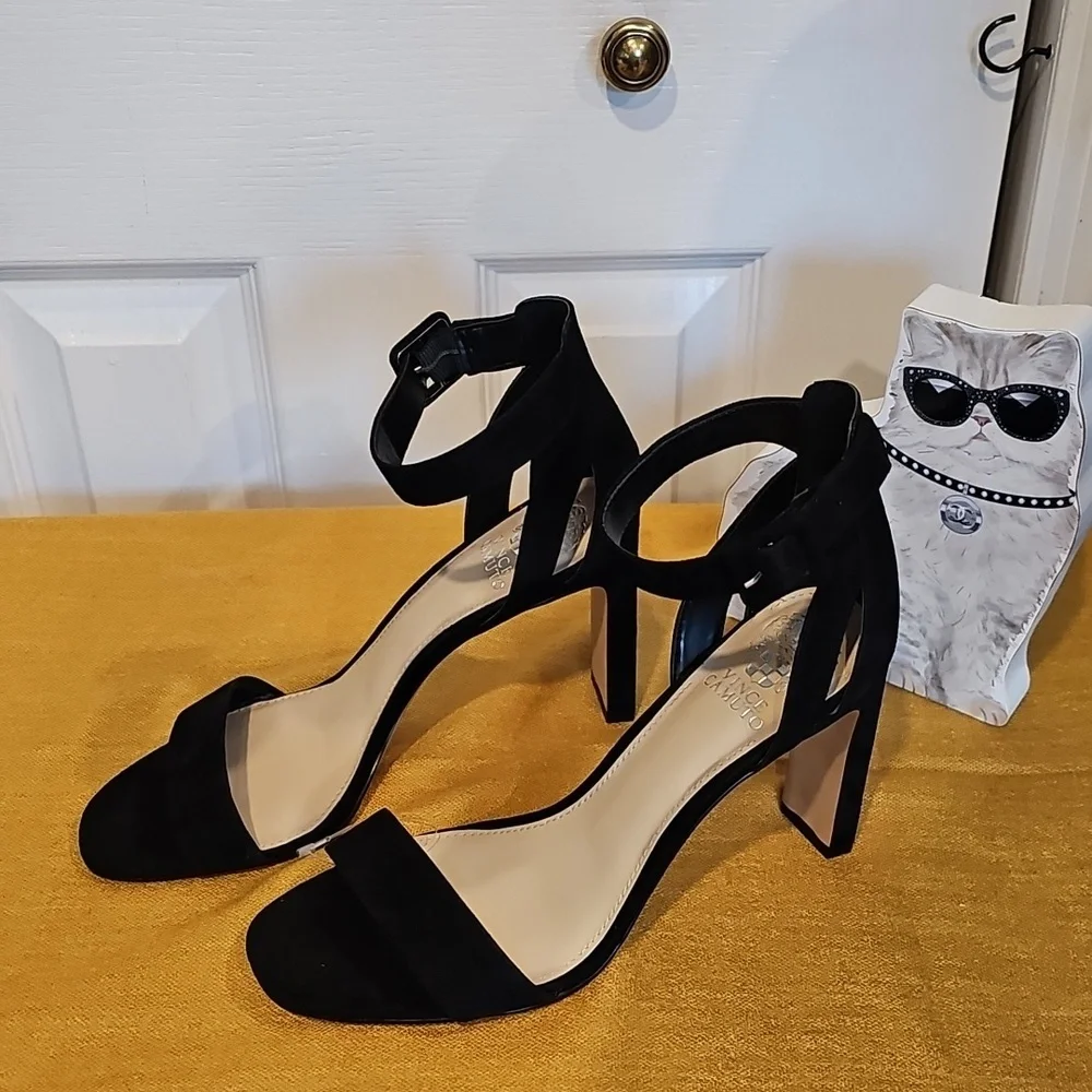 Vince Camuto elevate your