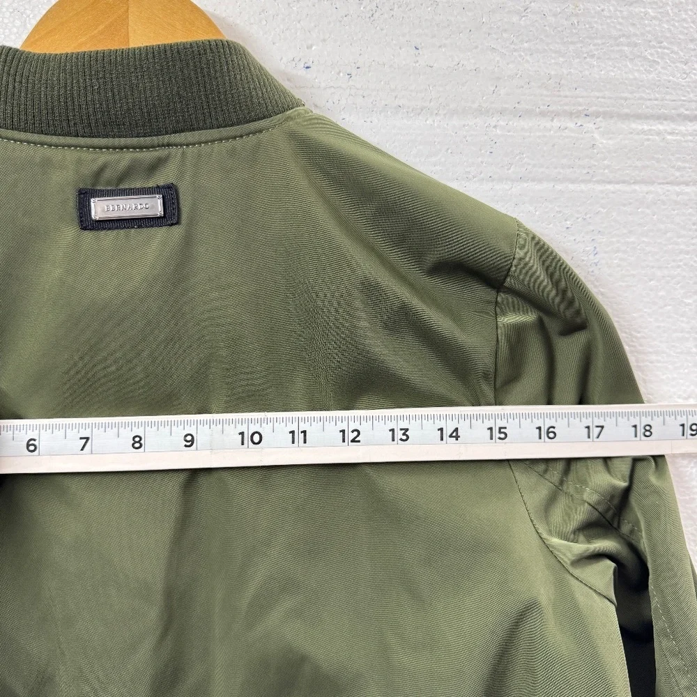 Bernardo Mens Olive Green Bomber Jacket Lightweight Small Jacket Casual Cargo