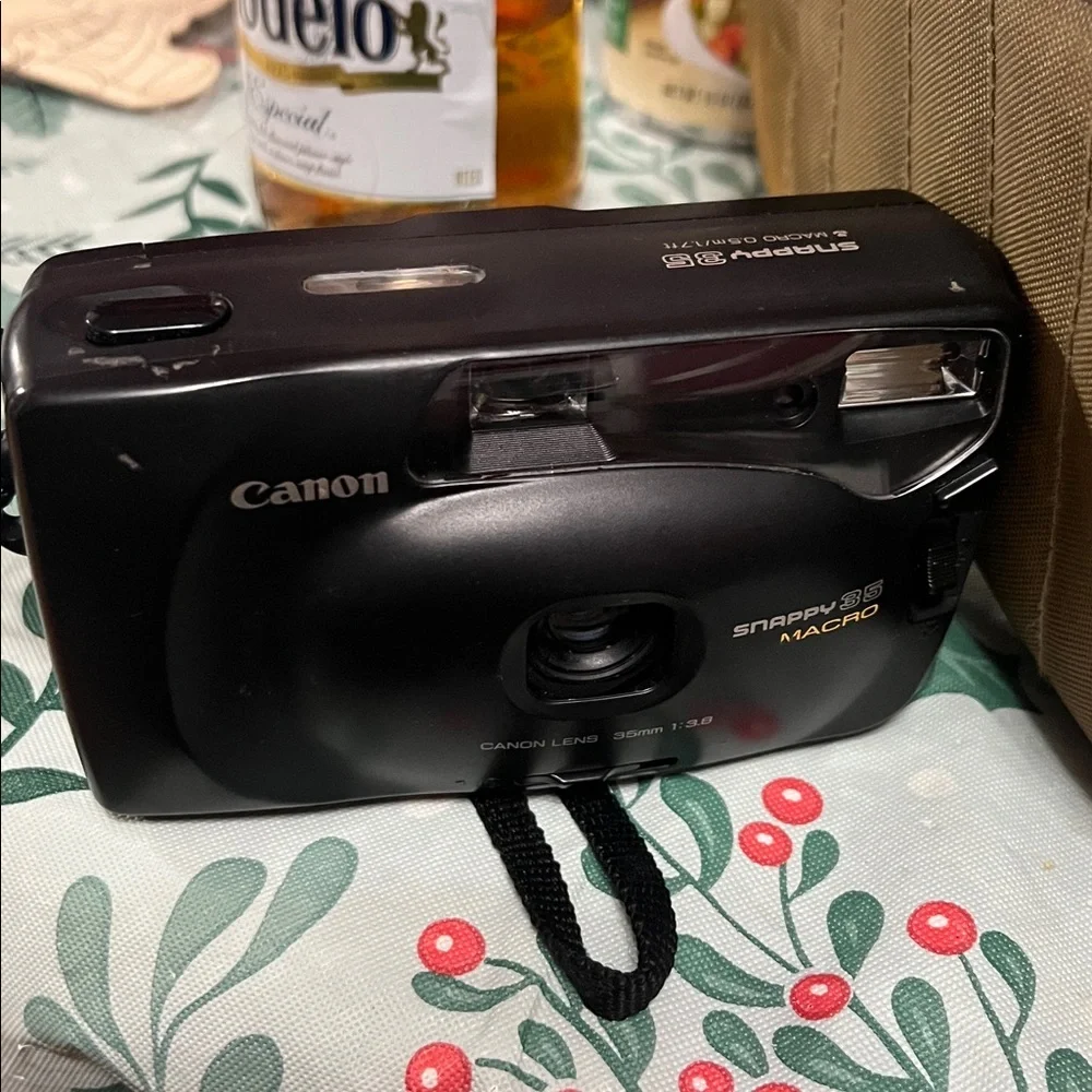 Canon Snappy TX Macro 35mm Camera