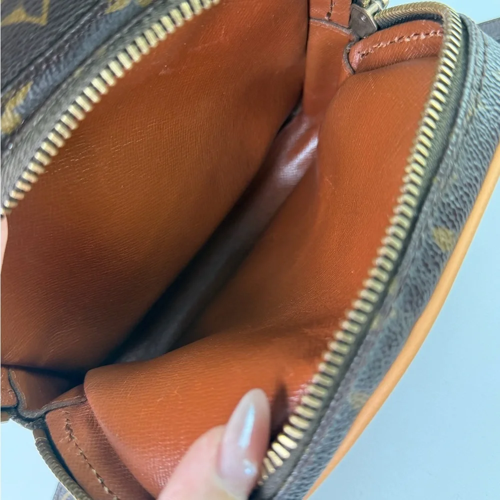 Authentic Louis Vuitton Monogram Crossbody Bag Vintage Amazone Everyday Bag