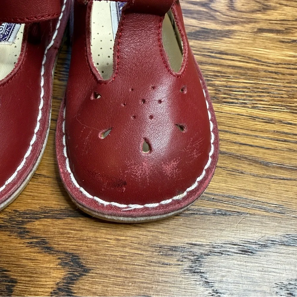 L'Amour Girls Joy Red Leather T-Strap Mary Kanes Kids Dress Shoes 8-9