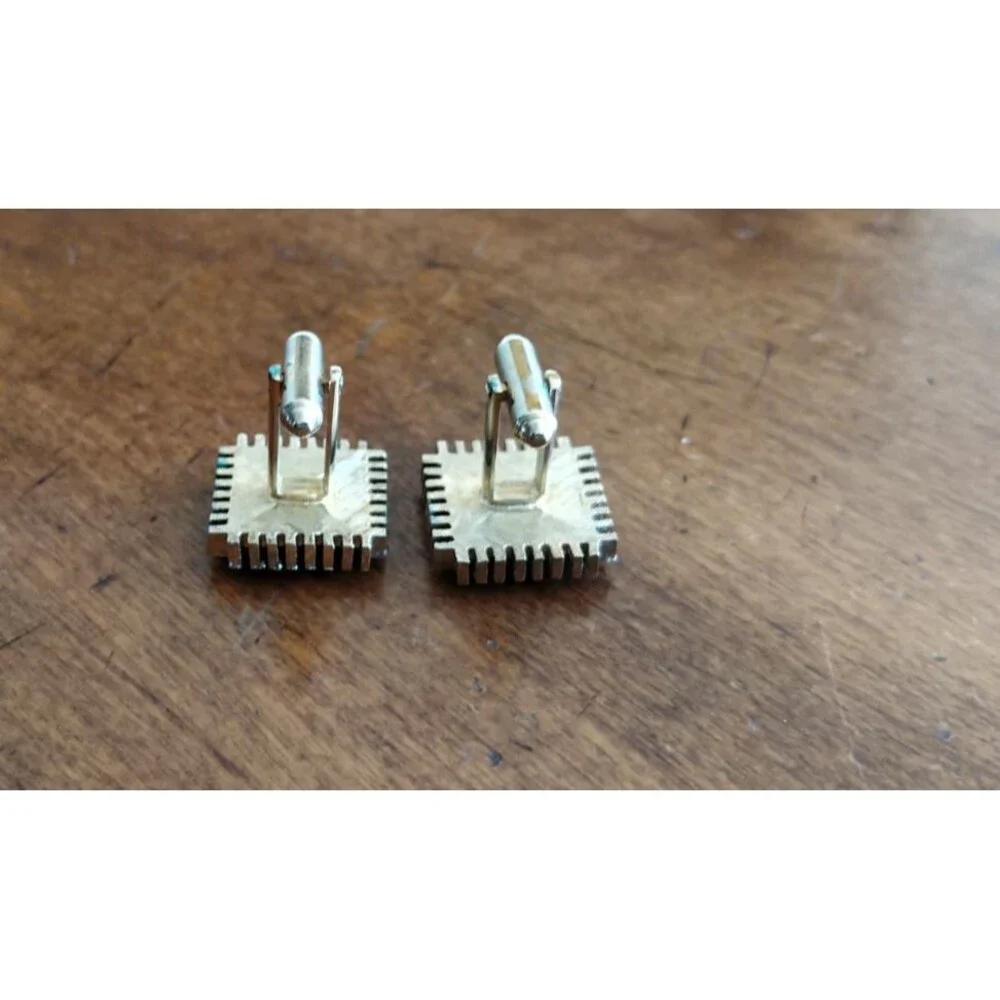 Swank Vintage Square Black Glass Stone Cufflinks Set Gold Tone 90s or earlier
