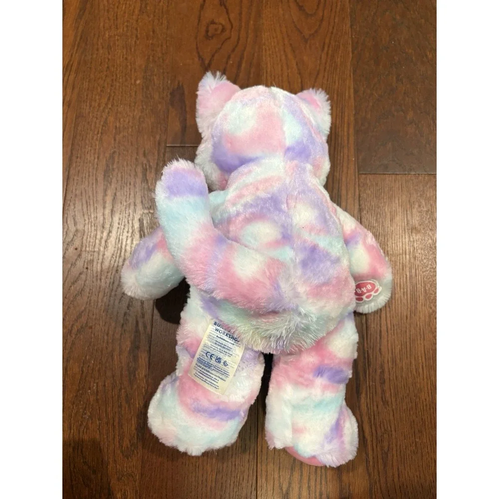 Build-A-Bear Workshop inch design