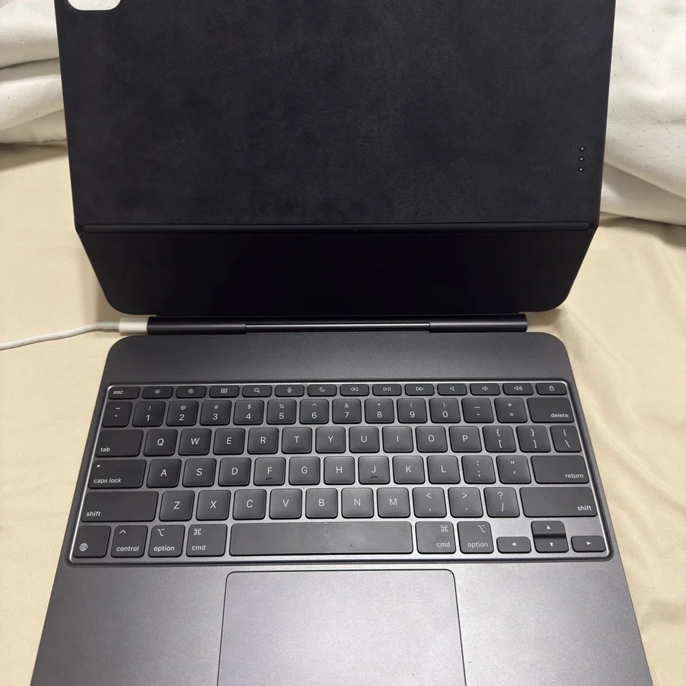 Apple sleek tablet