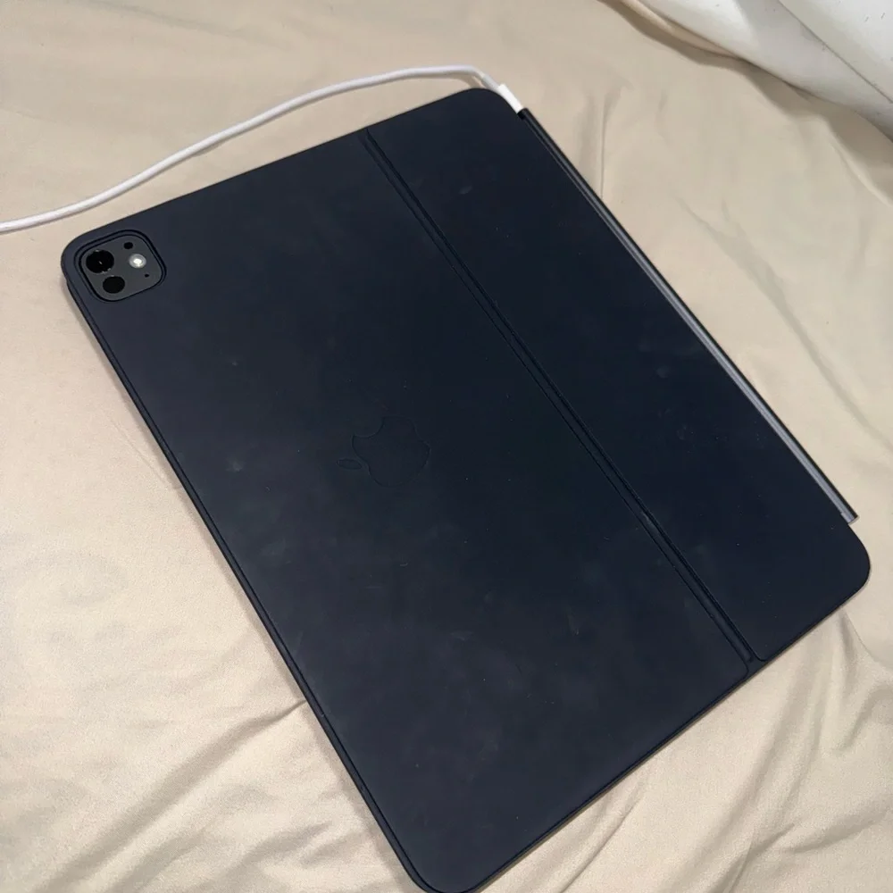 Apple sleek tablet