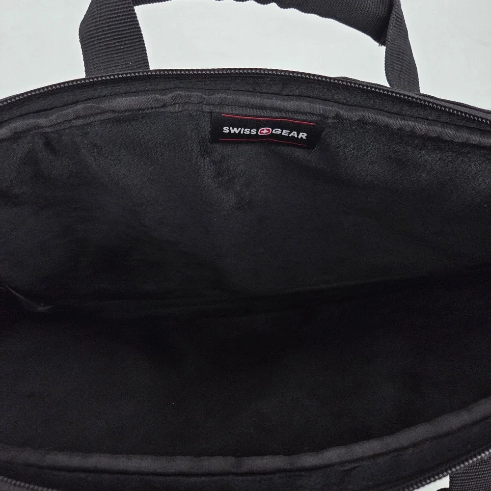 SwissGear laptop messenger