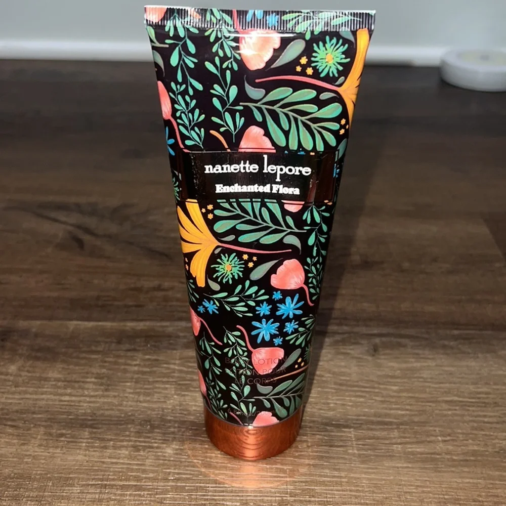 New! Nanette Lepore Enchanted Flora Body Lotion