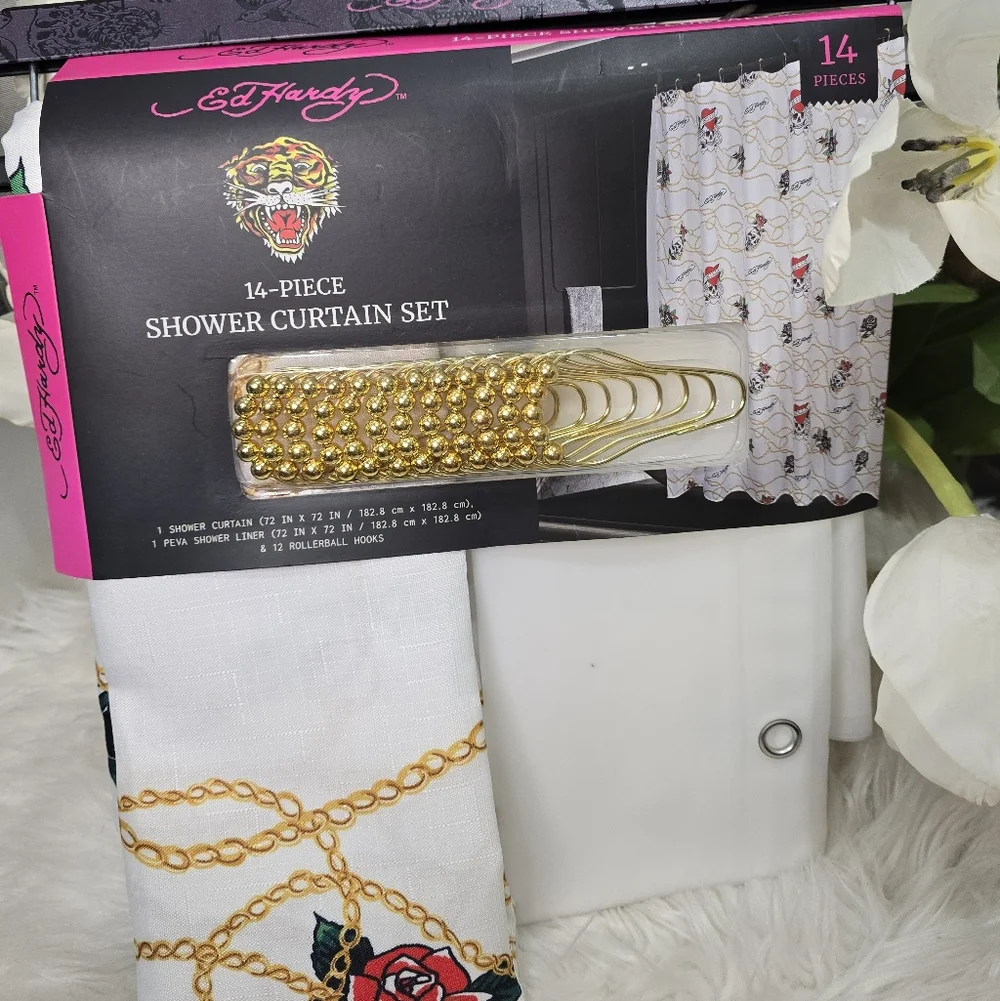 Ed Hardy 14i piece shower curtain set New