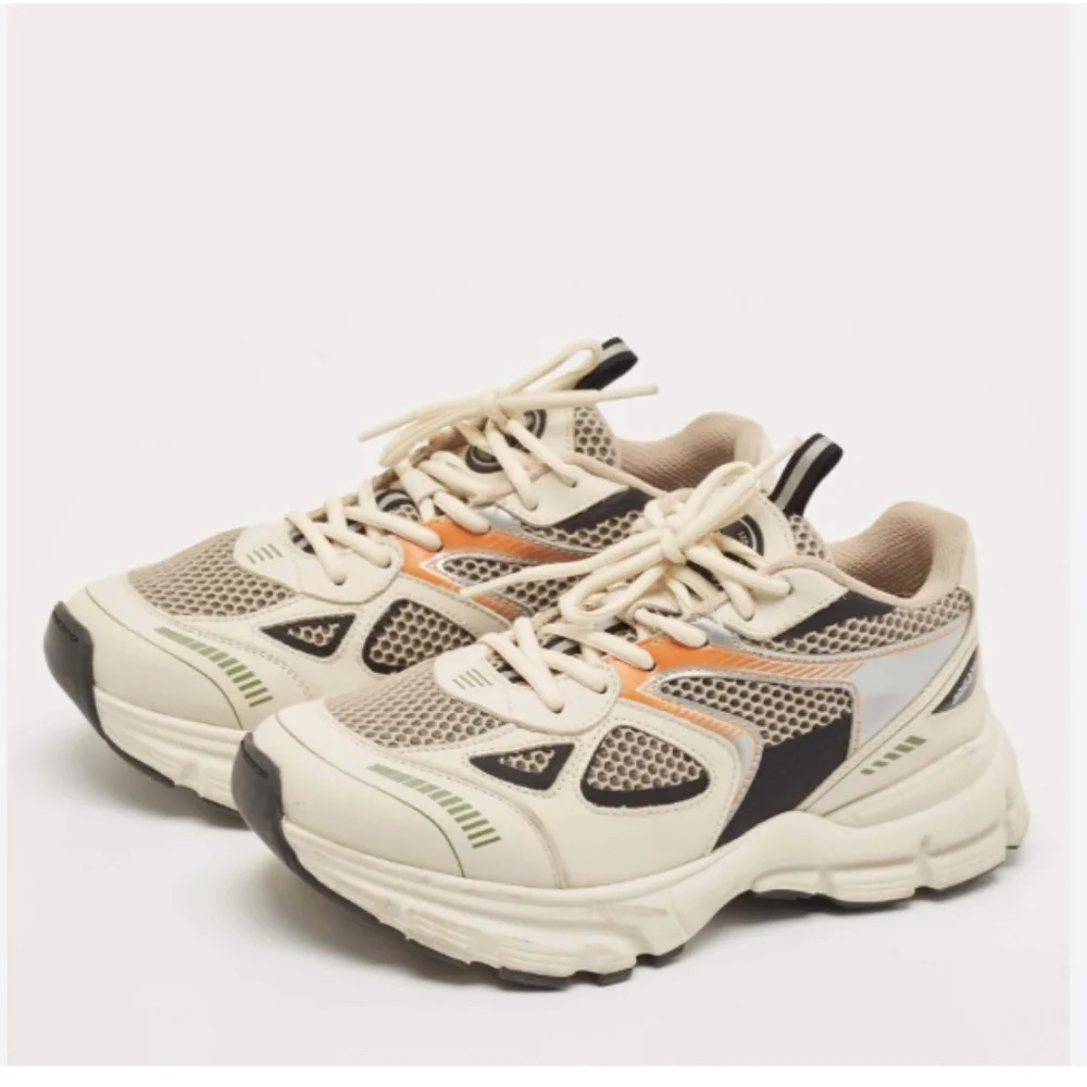 Axel Arigato White/Black Leather and Mesh Marathon Runner Chunky Sneakers EU 39