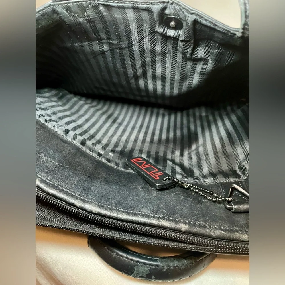 Tumi sleek stylish