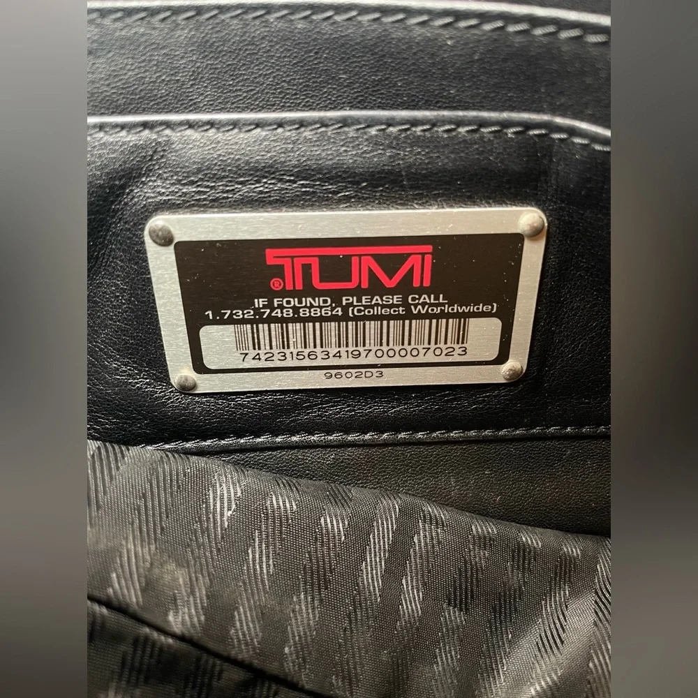 Tumi sleek stylish