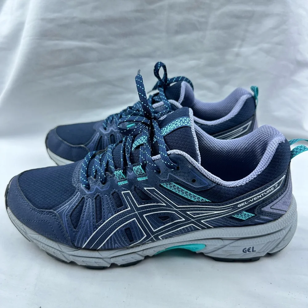 women's ASICS GEL-VENTURE 7 trail running shoes women’s size 9.5