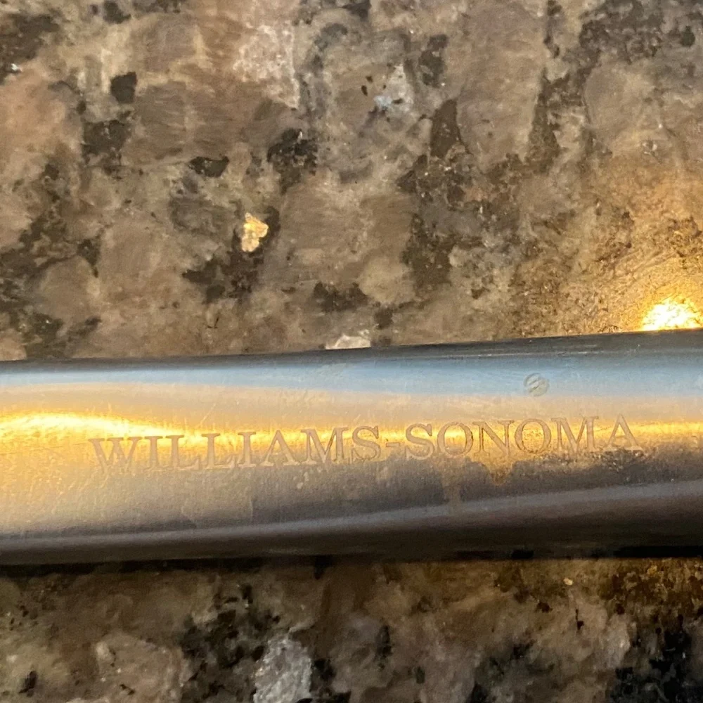 Williams Sonoma Signature Nonstick Fish Turner