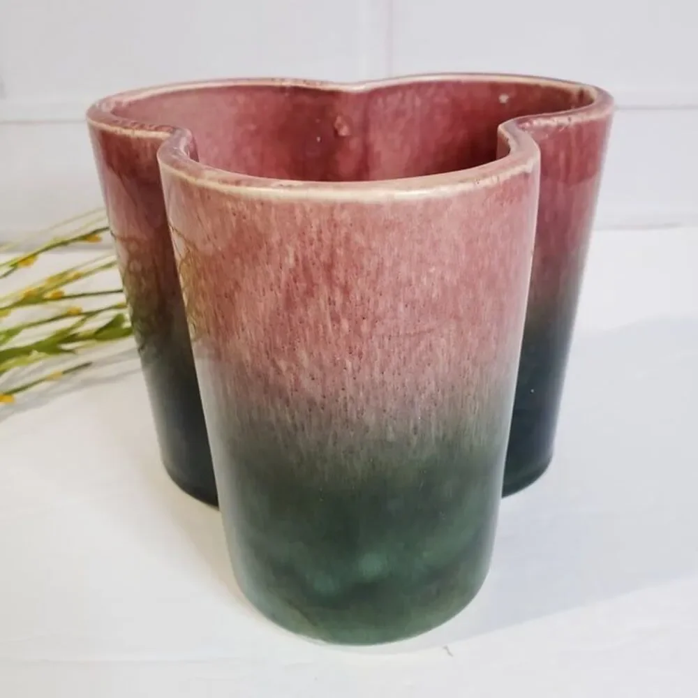 VIntage 50s Hull Mauve Pink Moss Green Clover Planter Trefoil Vase Signed
