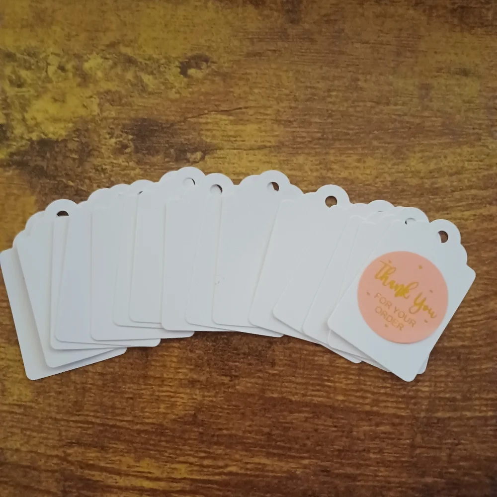 25 Blank tags