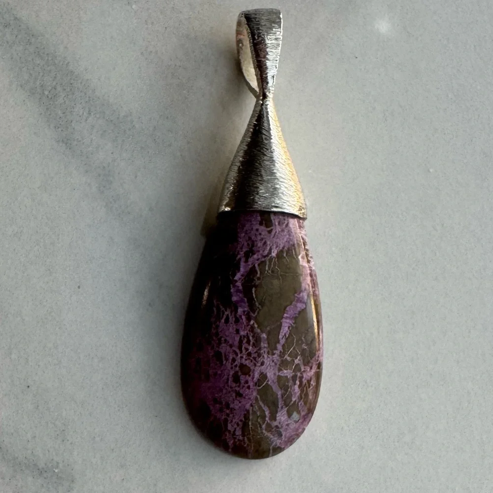 Sundance nwot purpurite