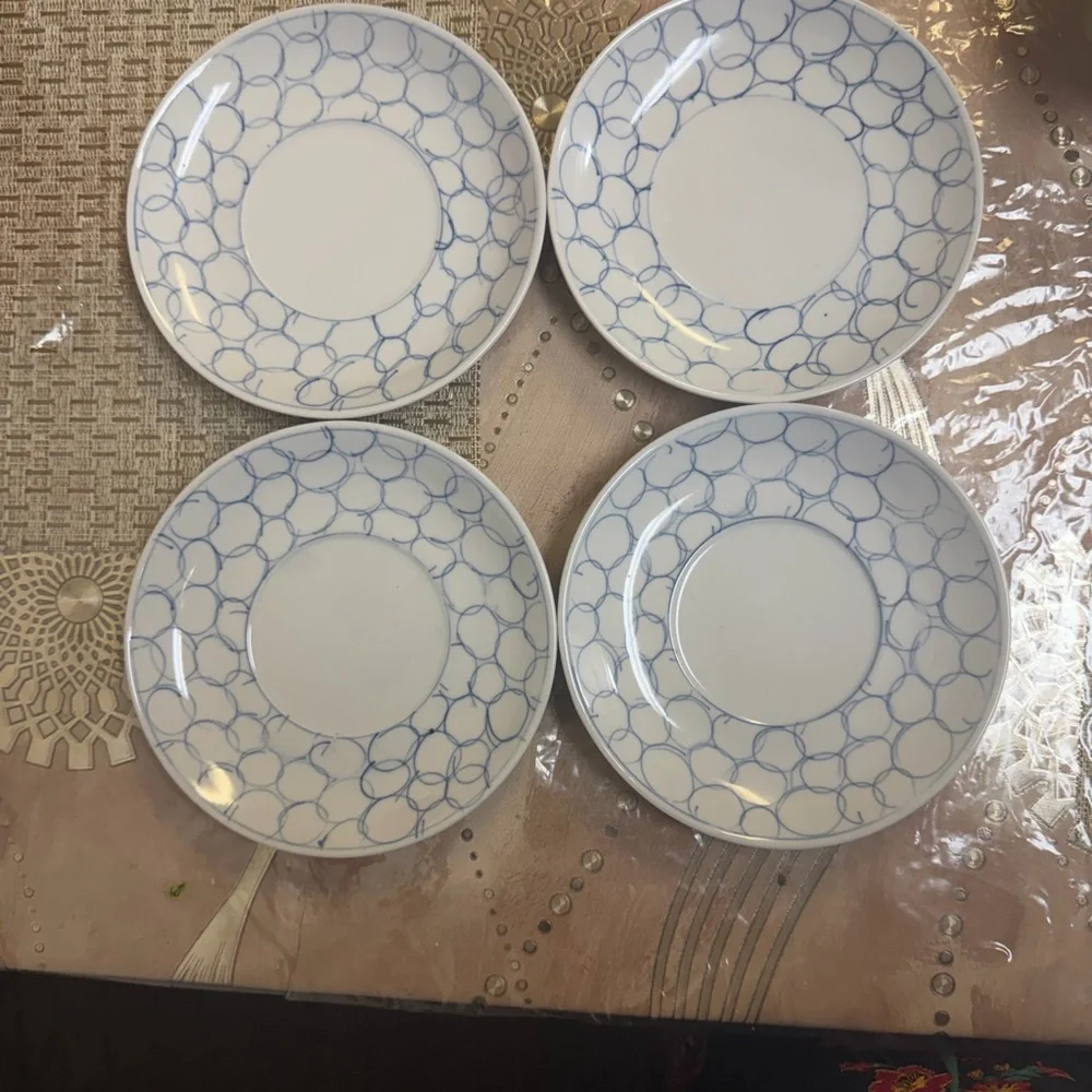 IKEA Classic White Dinner Plates Set