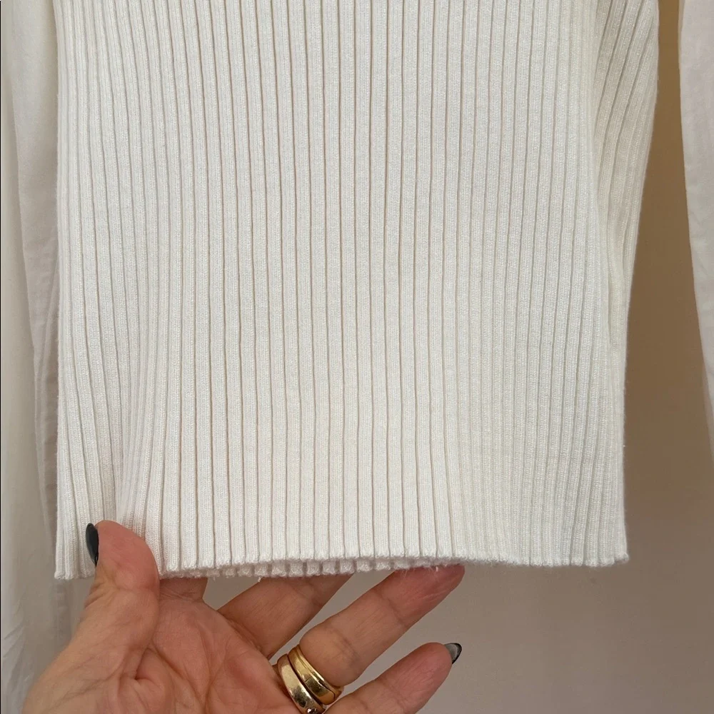 Zara White Ribbed Puff Sleeve Blouse