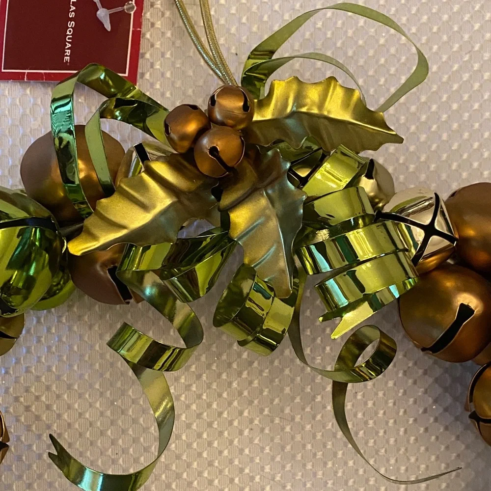 St. Nicholas Square Gold and Green Holiday Wreath