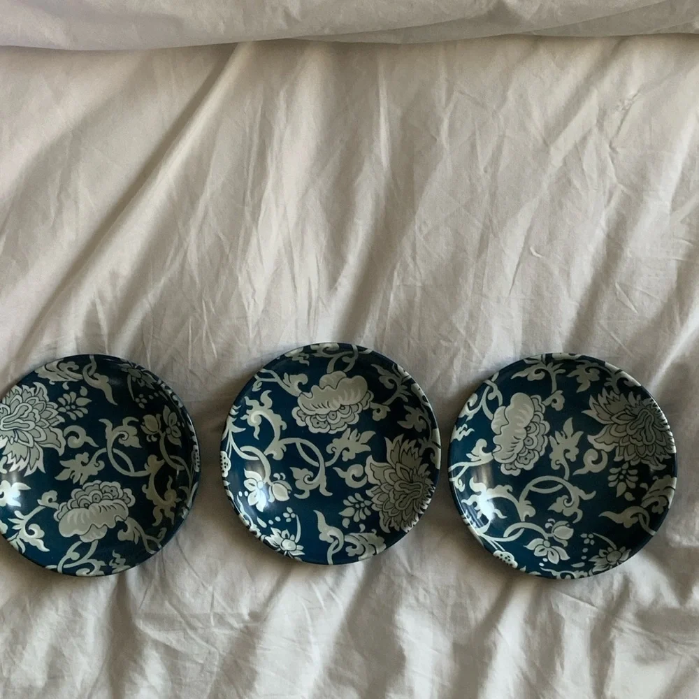 Williams Sonoma intricate white