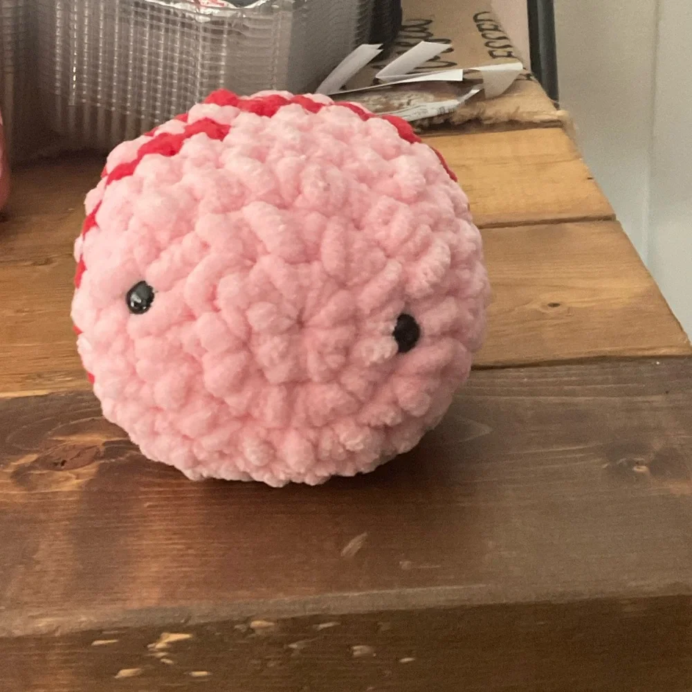 pink and red crochet bumblebee ball homemade!