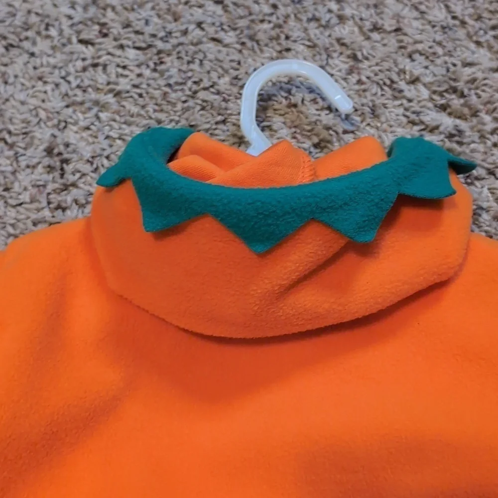 Halloween Pumpkin 3-6 month BabyGro Costume NWT  **ships tomorrow**