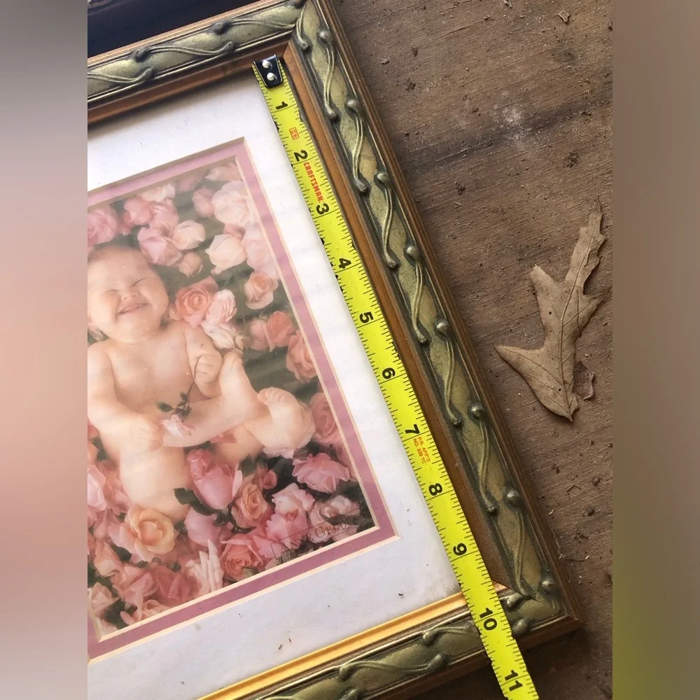 N/A picture frame