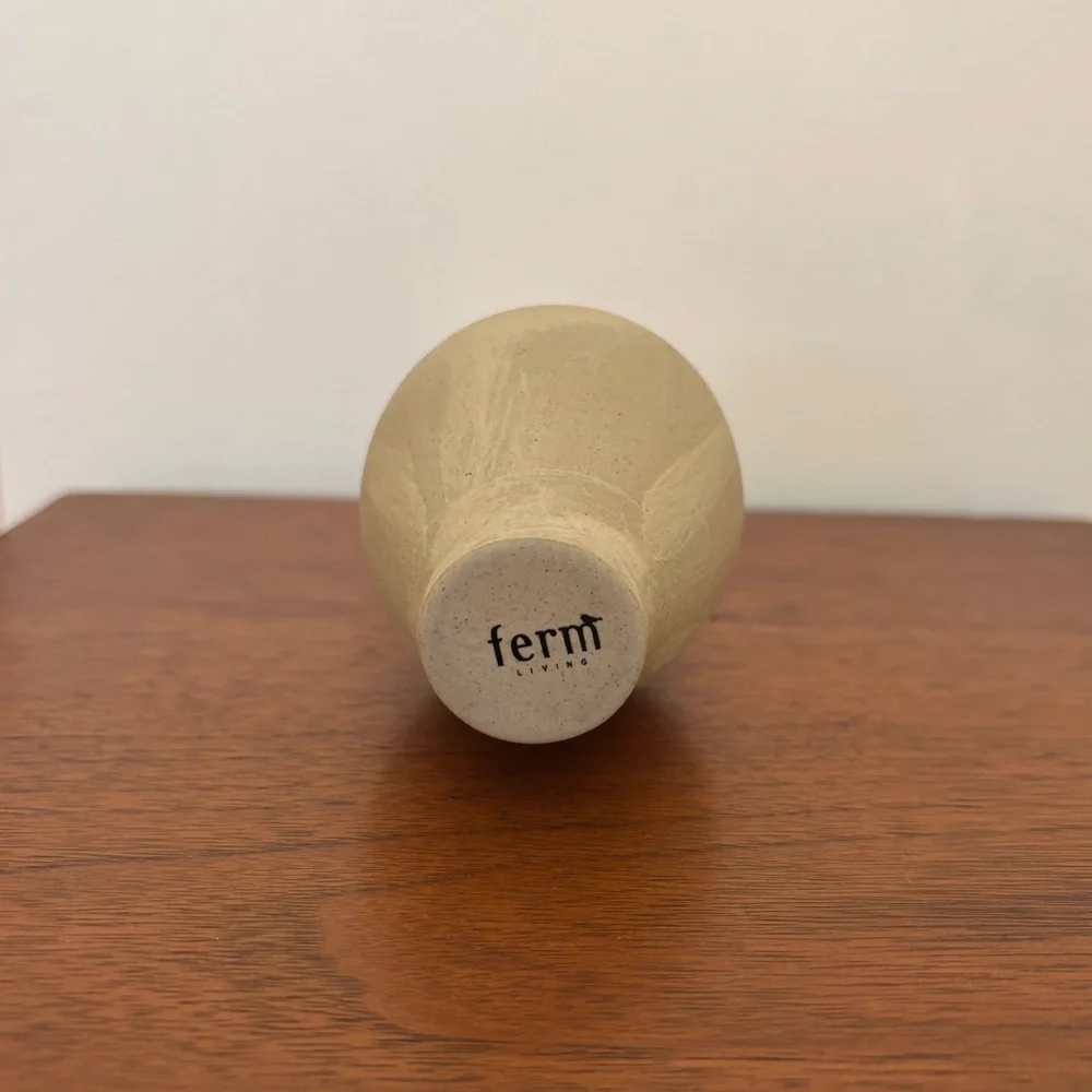 Small Ancient Style Ceramic Bud Vase Tan