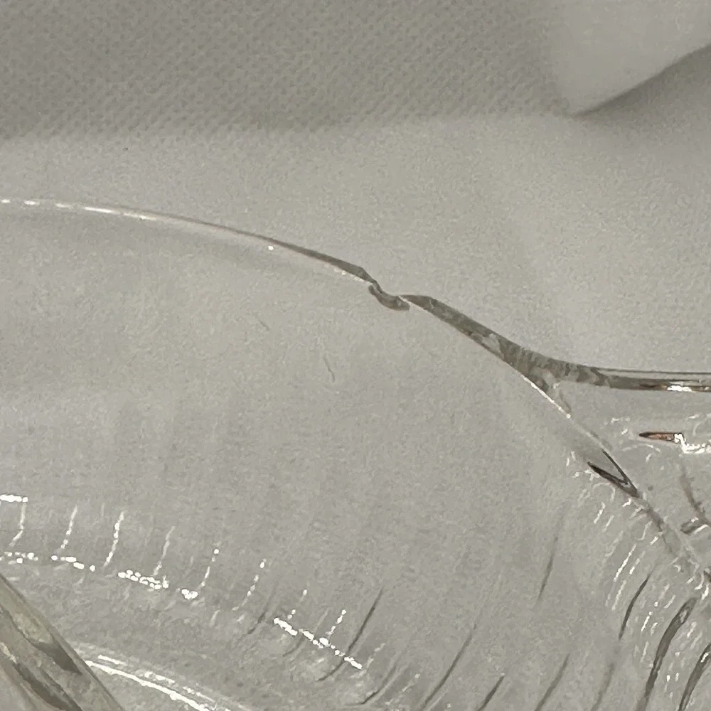Vintage Ribbed Glass Juicer w/ Textured Base,‎ Thumb Tab Handle, & Pour Spout