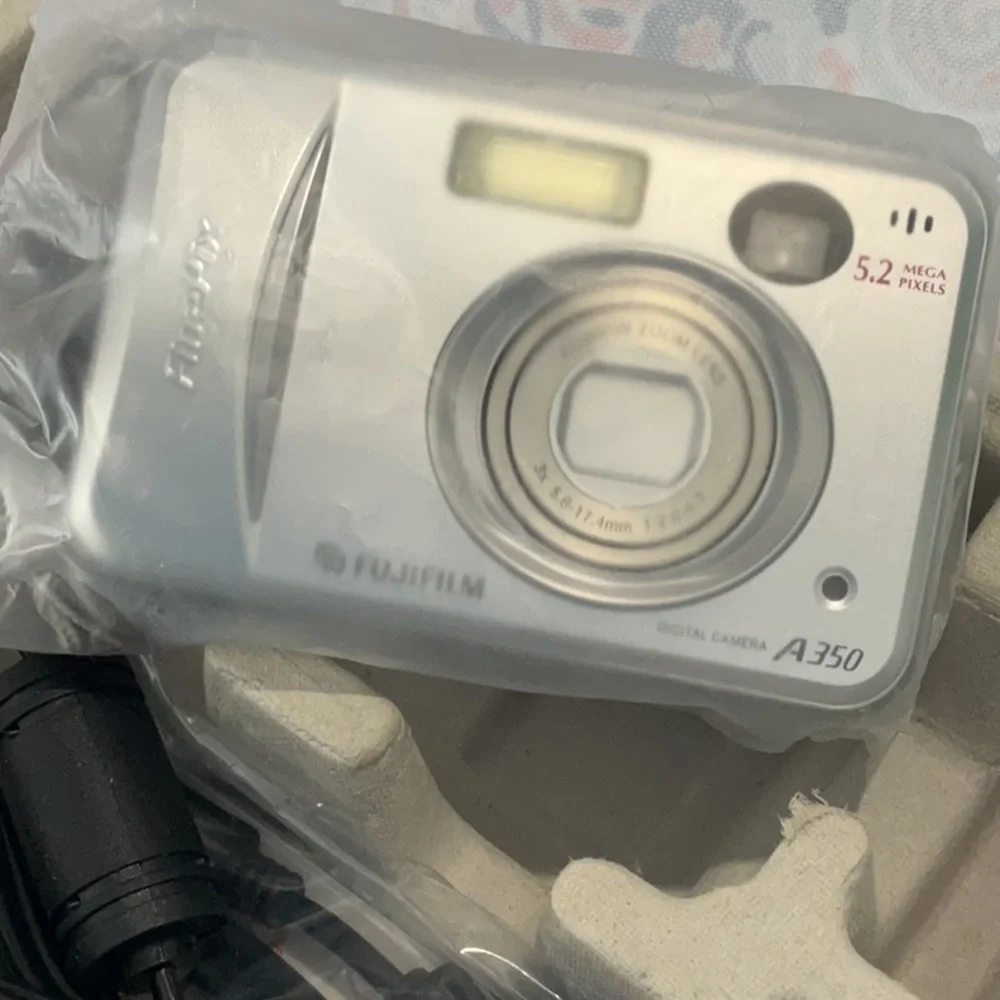 FinePix A350 digital camera. New-never used 2006
